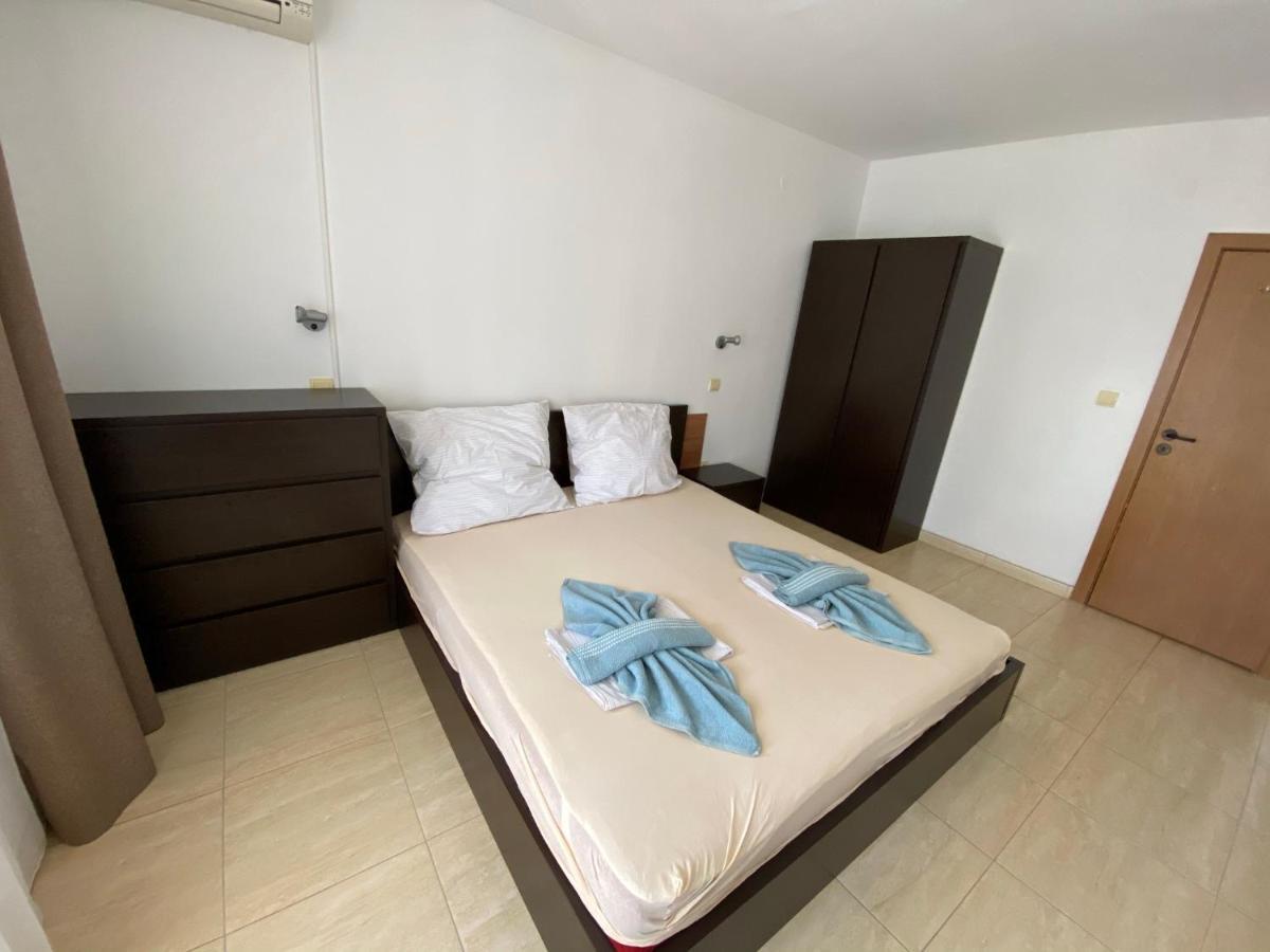 Top Complex Apartment On The Beach Sveti Vlas Buitenkant foto